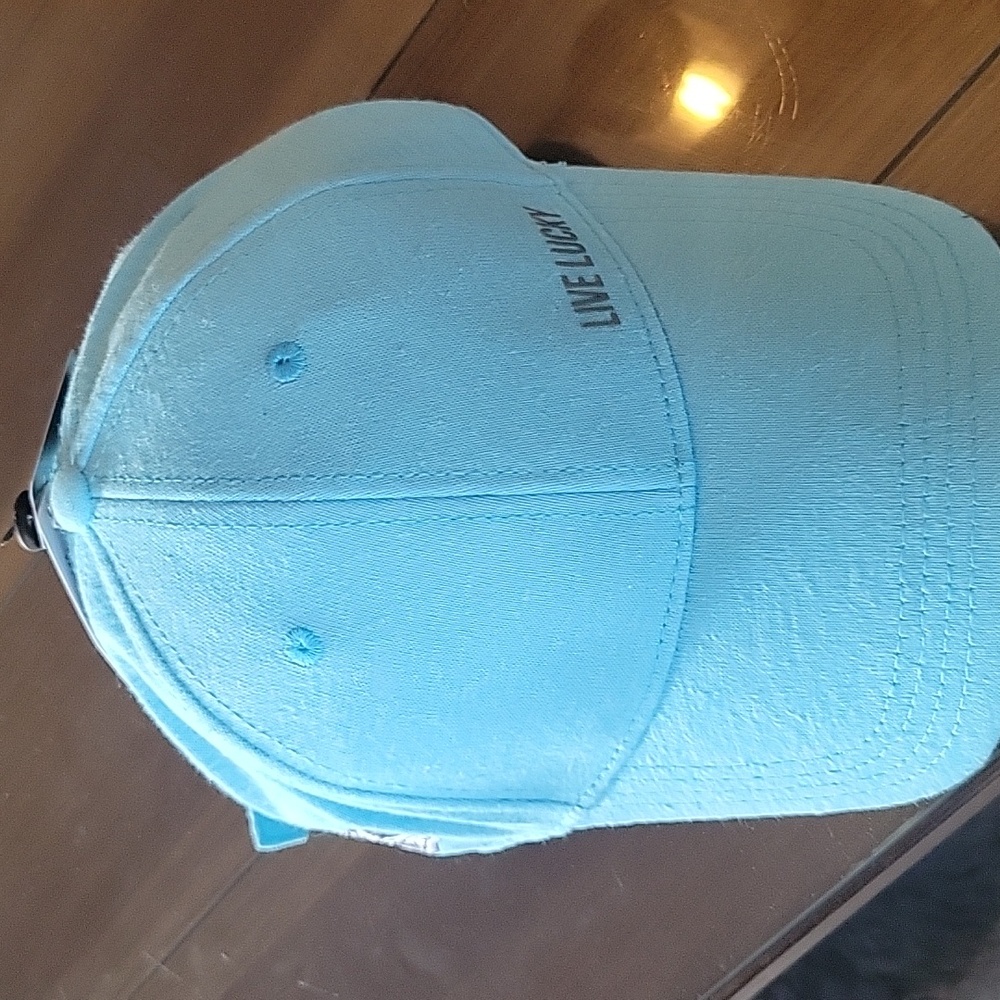 Live Lucky golf hat